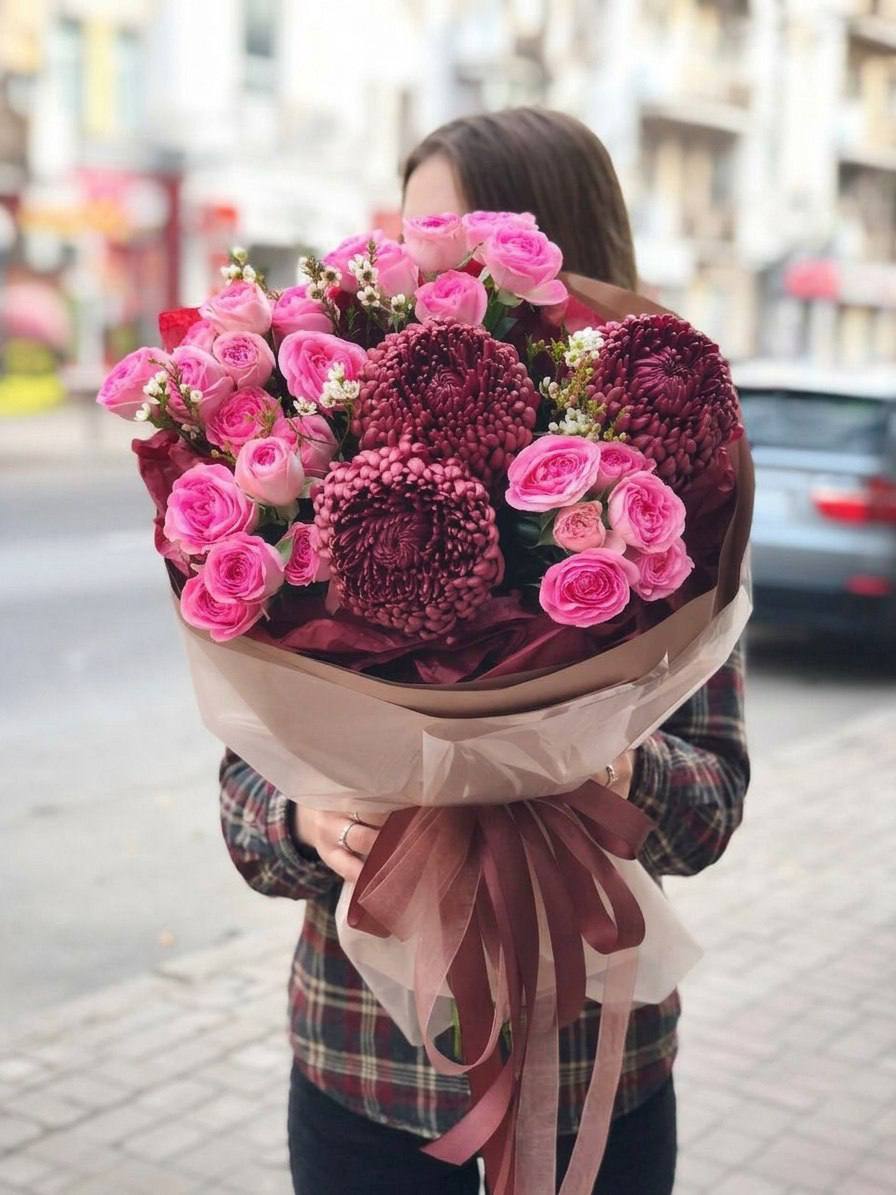 Авторский букет «Пурпурный вальс»